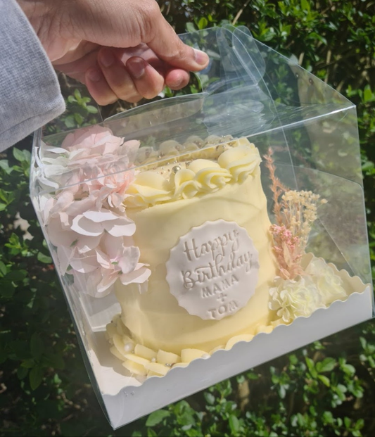 ✨ Bento Cake Box – The Perfect Personal Treat